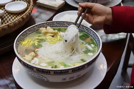 几道特色美食，让你吃到流泪！跟着教程一起来制作这些美味佳肴